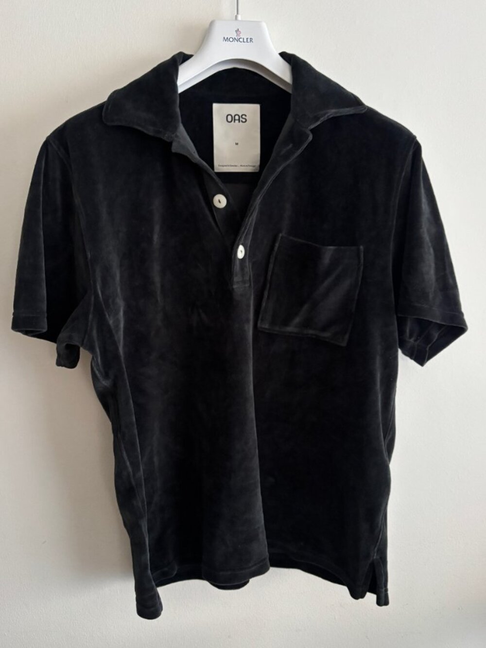 $245 OAS Nearly Black Girona Velour Short Sleeve Towel Resort Polo Shirt -Medium
